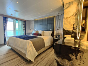 Oceania Suite 12014