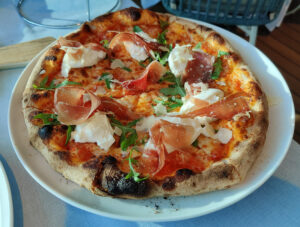 Pizza Crudaiola