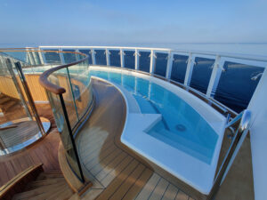 Infinity Whirlpool