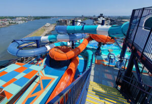 Aqua Tube & Constrictor