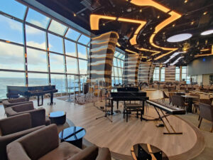 Carousel Lounge