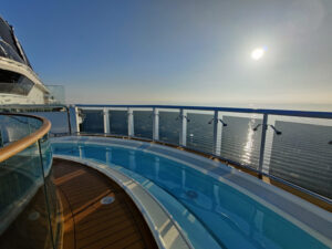 Infinity Whirlpool