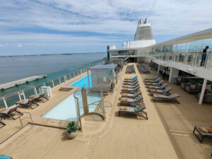 Pooldeck