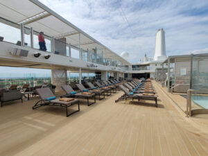 Pooldeck