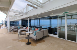Deck 10 seitlich