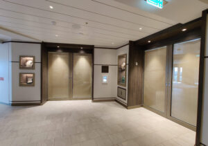 Boutique Deck 5