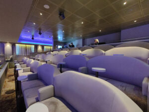 Venetian Lounge