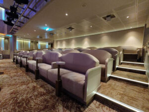 Venetian Lounge