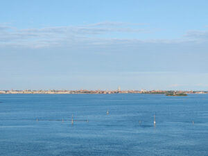 Sail Away von Venedig