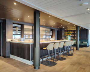 S.A.L.T. Bar