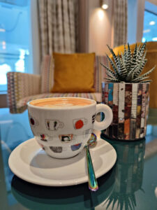 Cappucino im Arts Café