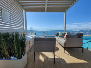 Pooldeck