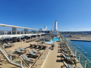 Pooldeck
