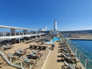 Pooldeck