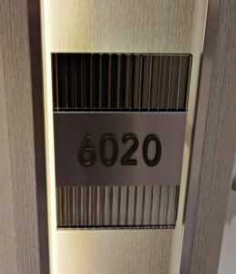 Signature Suite 6020