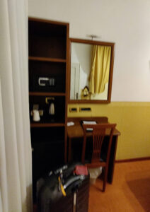 Zimmer 244