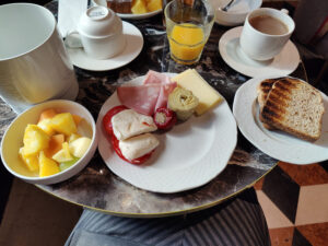Frühstück im Hotel