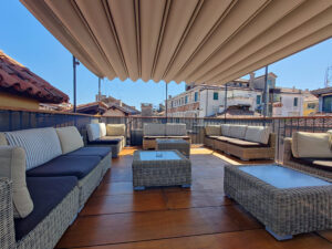 Hotel-Dachterrasse