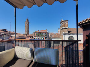 Hotel-Dachterrasse