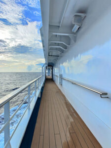 Außendeck Deck 7 links