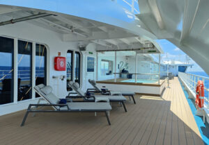 Außendeck Deck 8 rechts