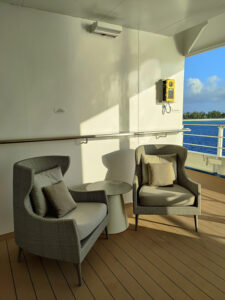Ausgang bei der Observation Lounge