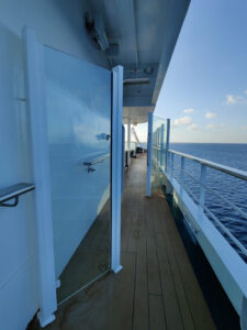 Außendeck Deck 7 links