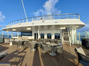 Pooldeck