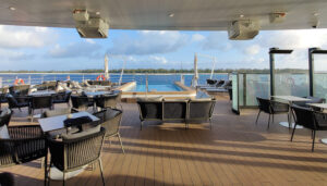 Pooldeck