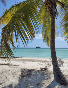 SH Diana vor Aldabra