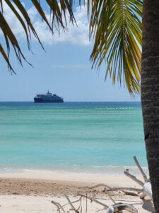 SH Diana vor Aldabra