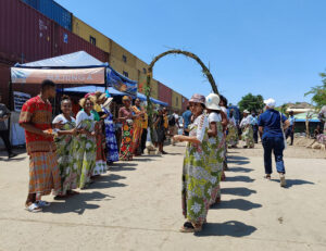 Begrüßung in Mahajanga
