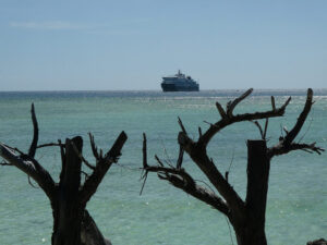 SH Diana vor Aldabra