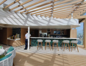 The Grove Bar