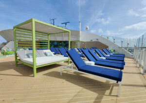 The Grove Suite Sun Deck Deck 18