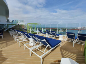The Grove Suite Sun Deck Deck 18