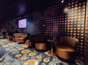 Music Hall Deck 4