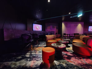 Music Hall Deck 3