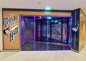 Music Hall Deck 3