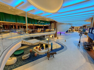 Royal Promenade