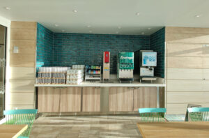 AquaDome Market