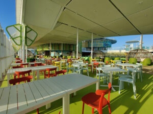 AquaDome Market