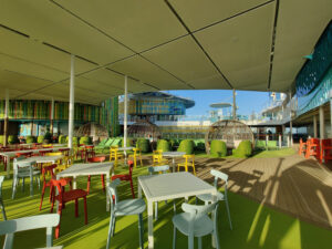 AquaDome Market