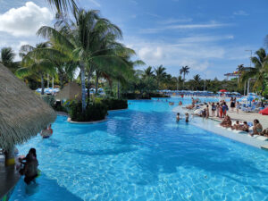 Oasis Lagoon