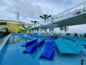 Royal Bay Pool