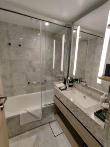 Infnite Grand Suite - 9228