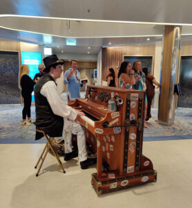 Stowaway Piano Player