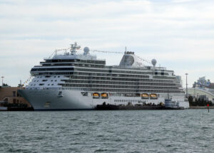 Seven Seas Grandeur
