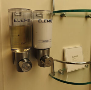 Seife, Bodylotion, Duschhaube