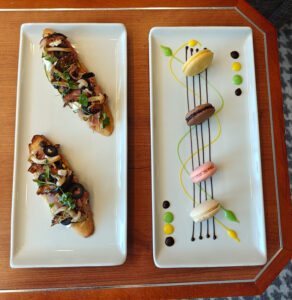 "Schnittchen" und Macarons